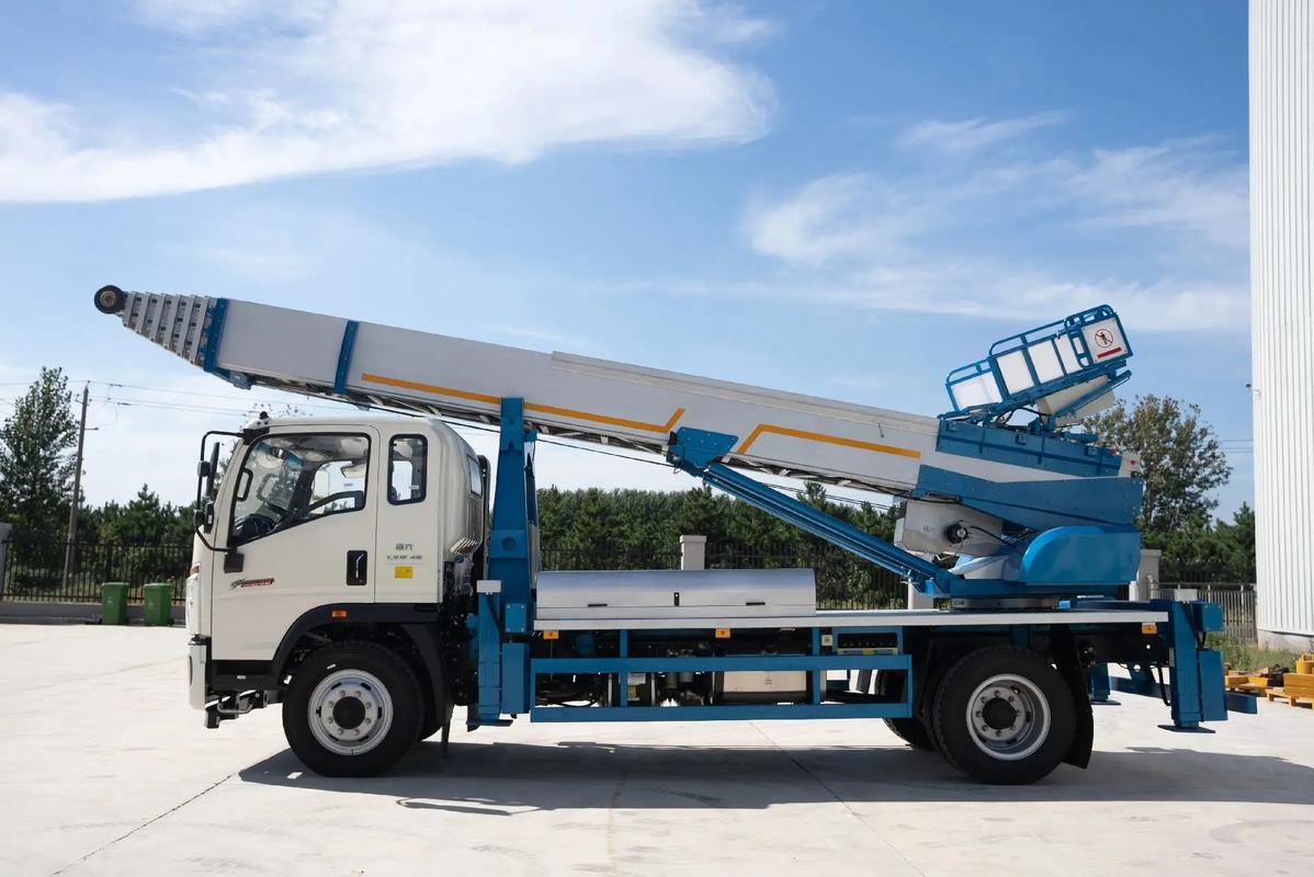 厦门同安云梯上料车租赁费用