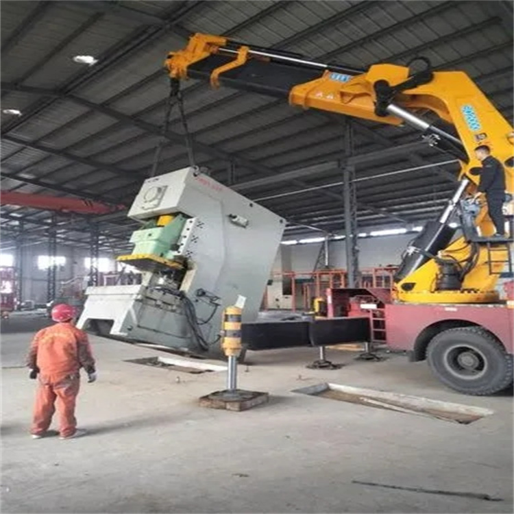 厦门同安80吨折臂吊车出租附近电话