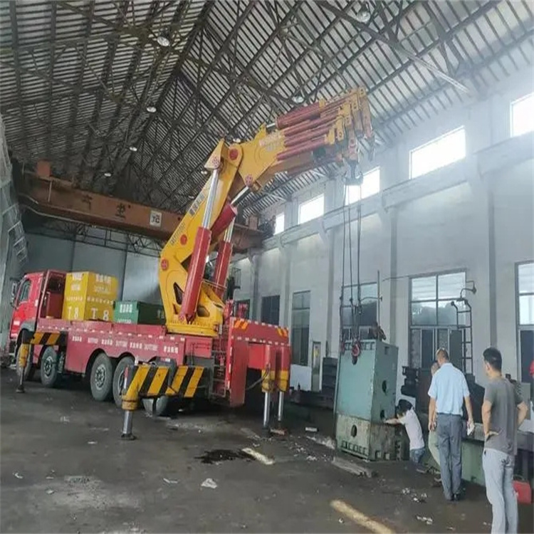 厦门同安山区地形租赁哪种吊车最合适？